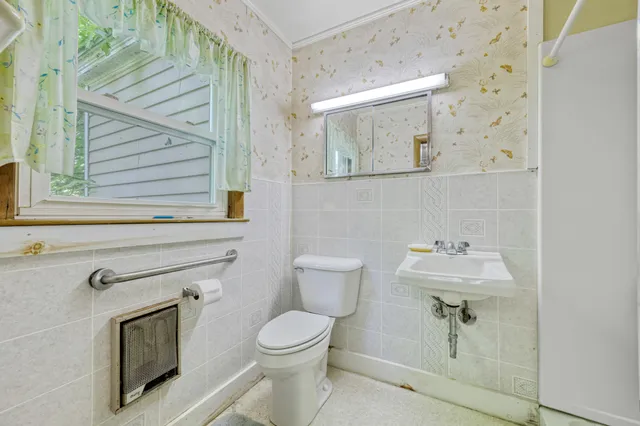 $219,500 | 26 Unity Road, Albion, ME 04910