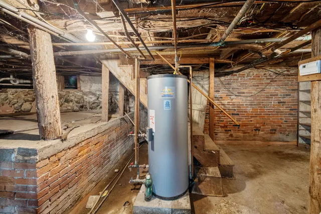 $219,500 | 26 Unity Road, Albion, ME 04910