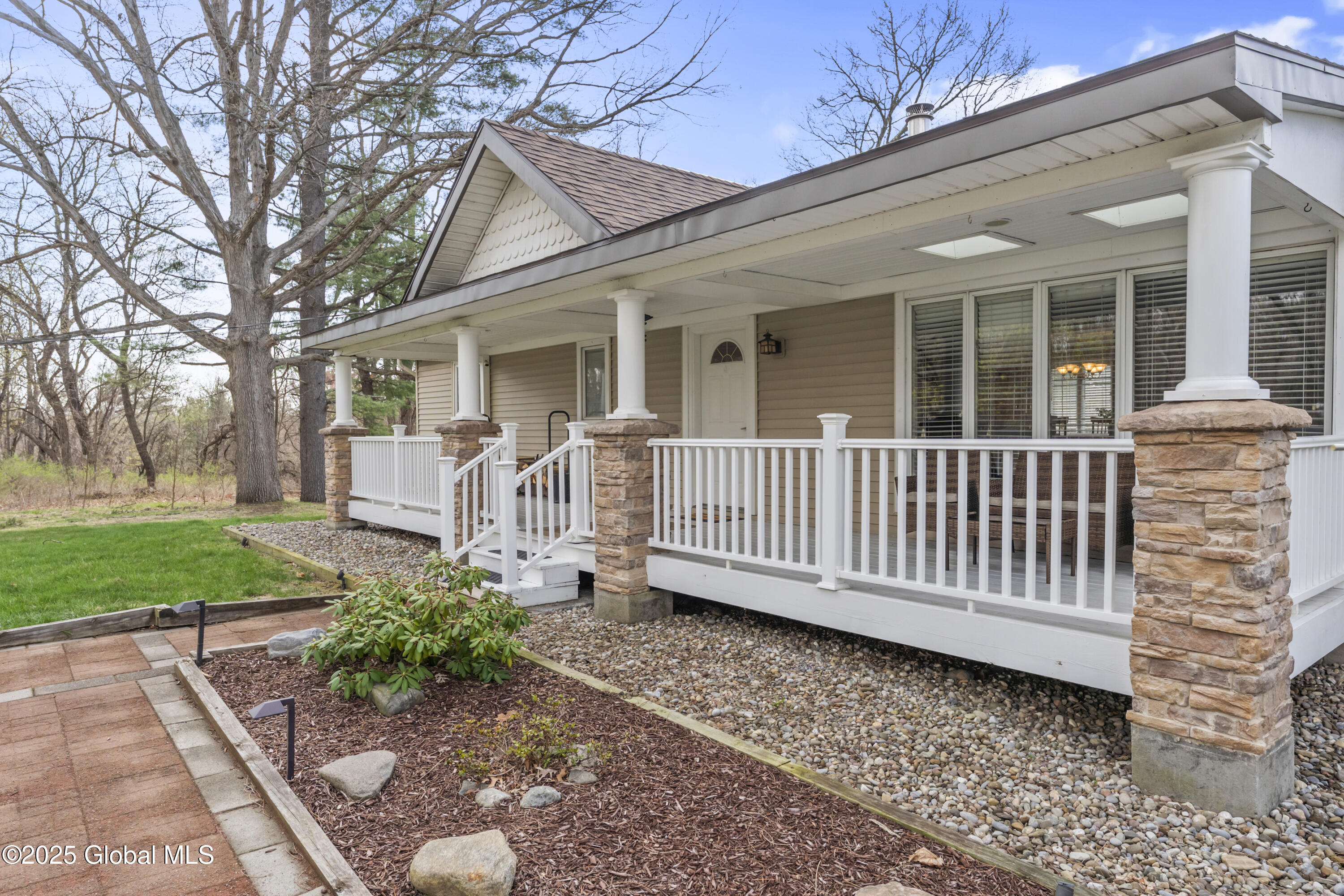286 Reynolds Road Moreau, NY 12828 - Photo 4 of 31 DOD09580