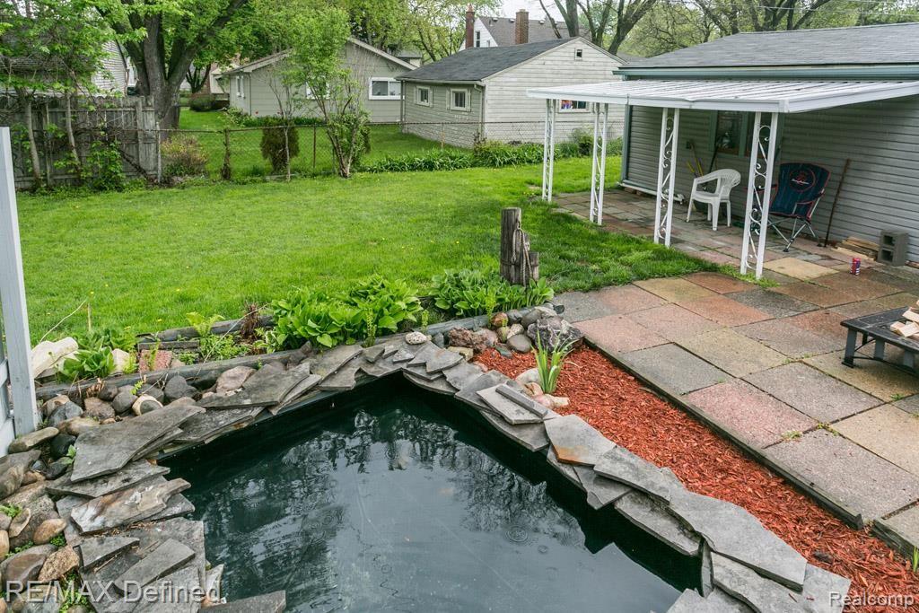 2330 Princeton Road Berkley, MI 48072 - Photo 17 of 18 4Y0A1194.jpg
