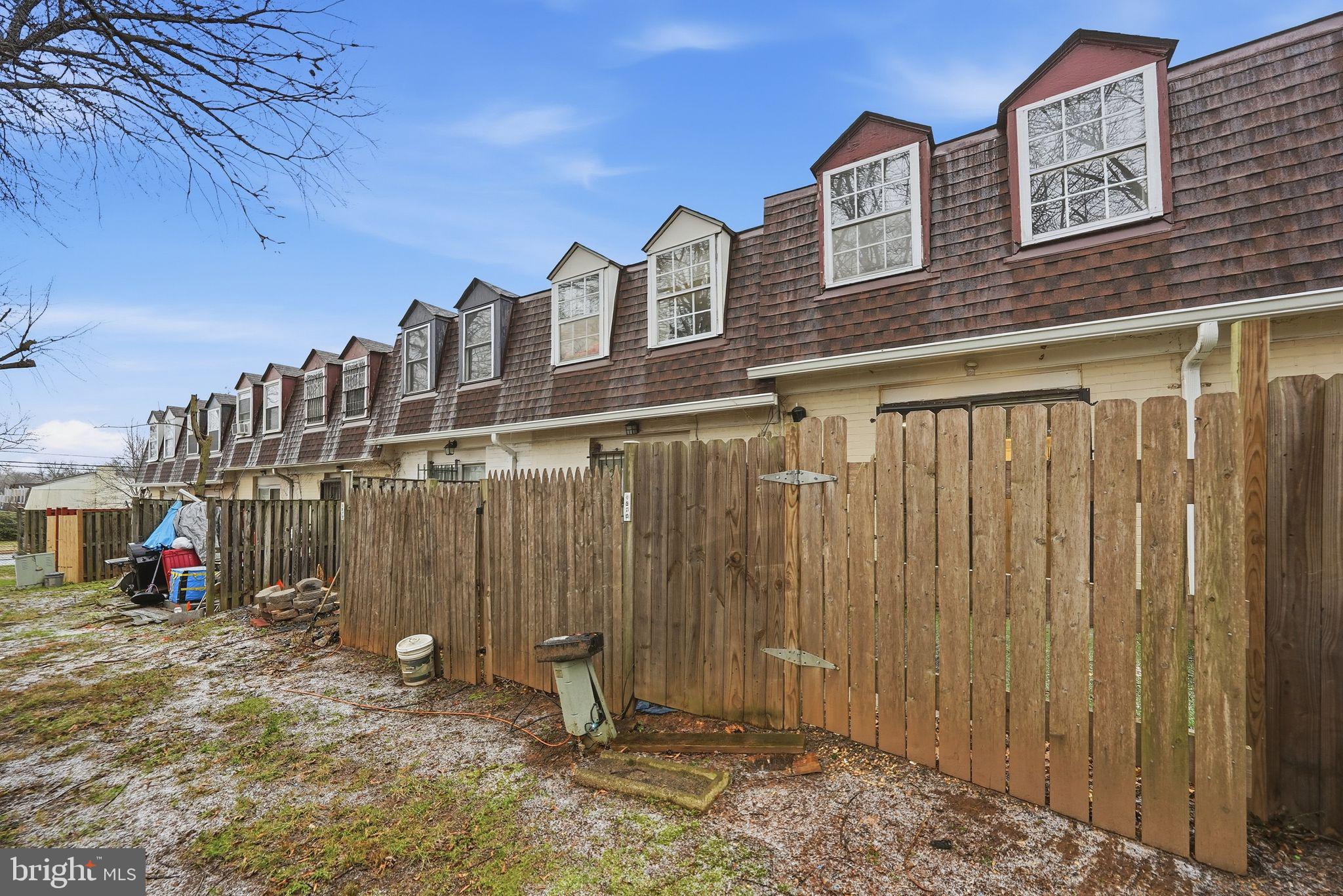 1868 Dutch Village Drive, Unit R277 Landover, MD 20785 - Photo 3 of 16