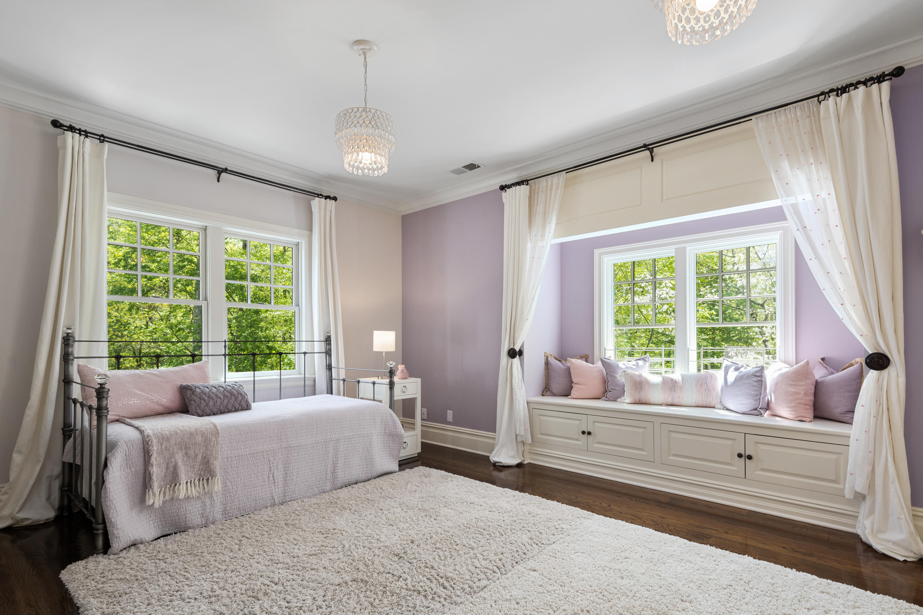 12 Shady Acres Road Darien, CT 06820 - Photo 32 of 47 a bedroom with a large bed and a large window