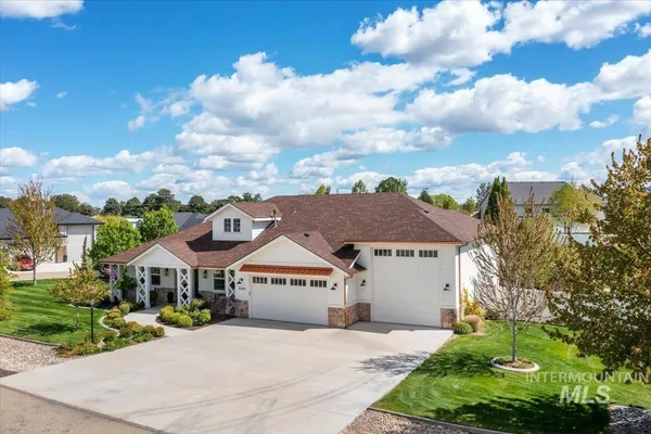 $930,000 | 15164 Pinehurst Way, Caldwell, ID 83607