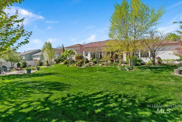 $930,000 | 15164 Pinehurst Way, Caldwell, ID 83607