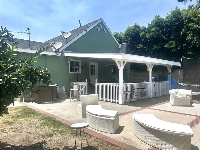 $865,000 | 20551 Saticoy Street, Winnetka, CA 91306