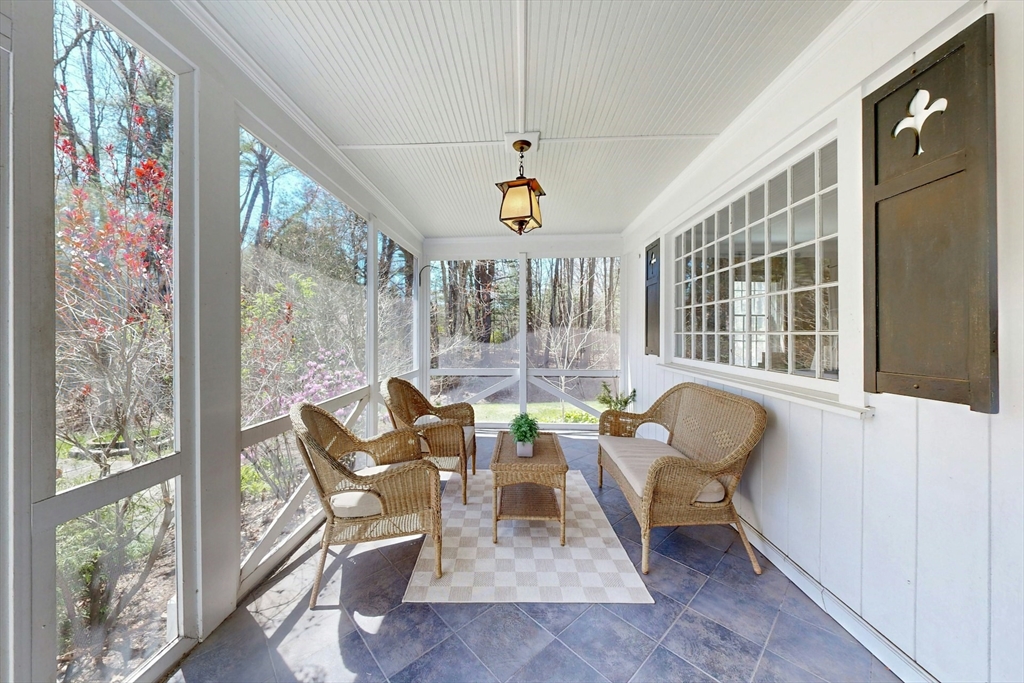 238 Marlboro Road Sudbury, MA 01776 - Photo 13 of 41