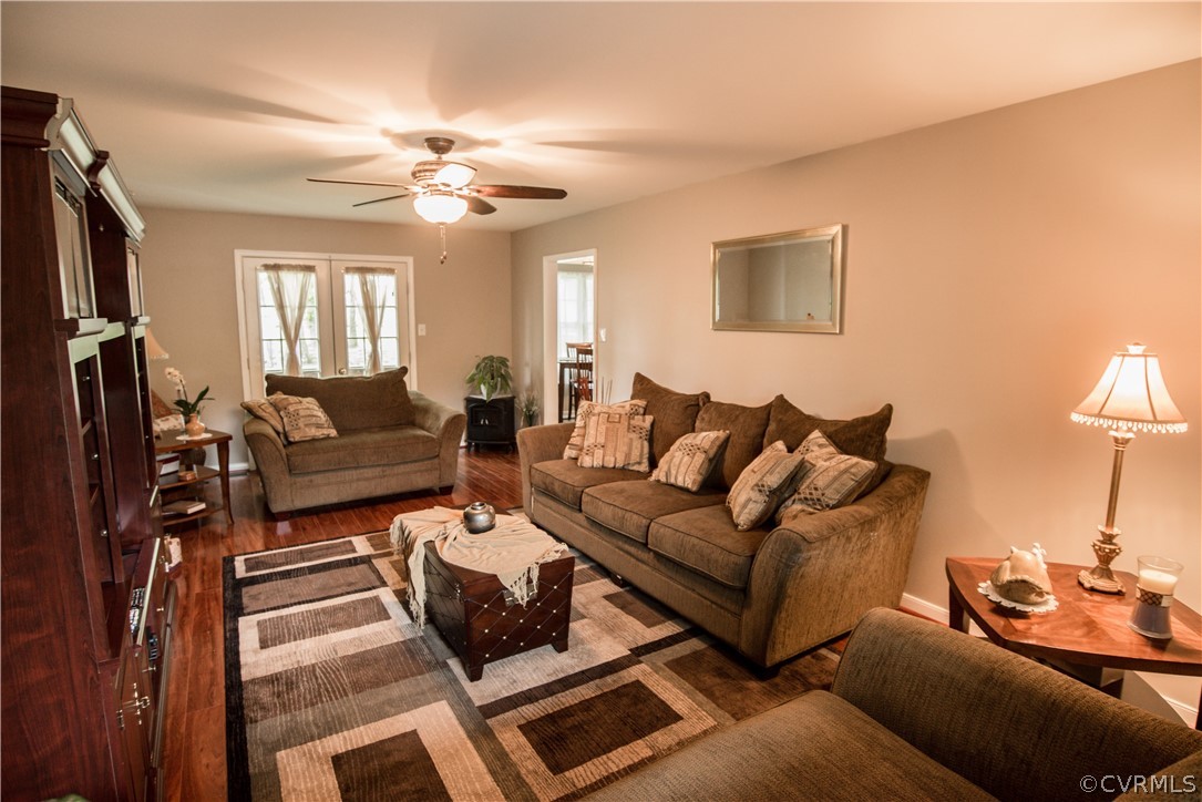 9579 Lockberry Ridge Loop Richmond, VA 23237 - Photo 8 of 41 Gallery Image 8