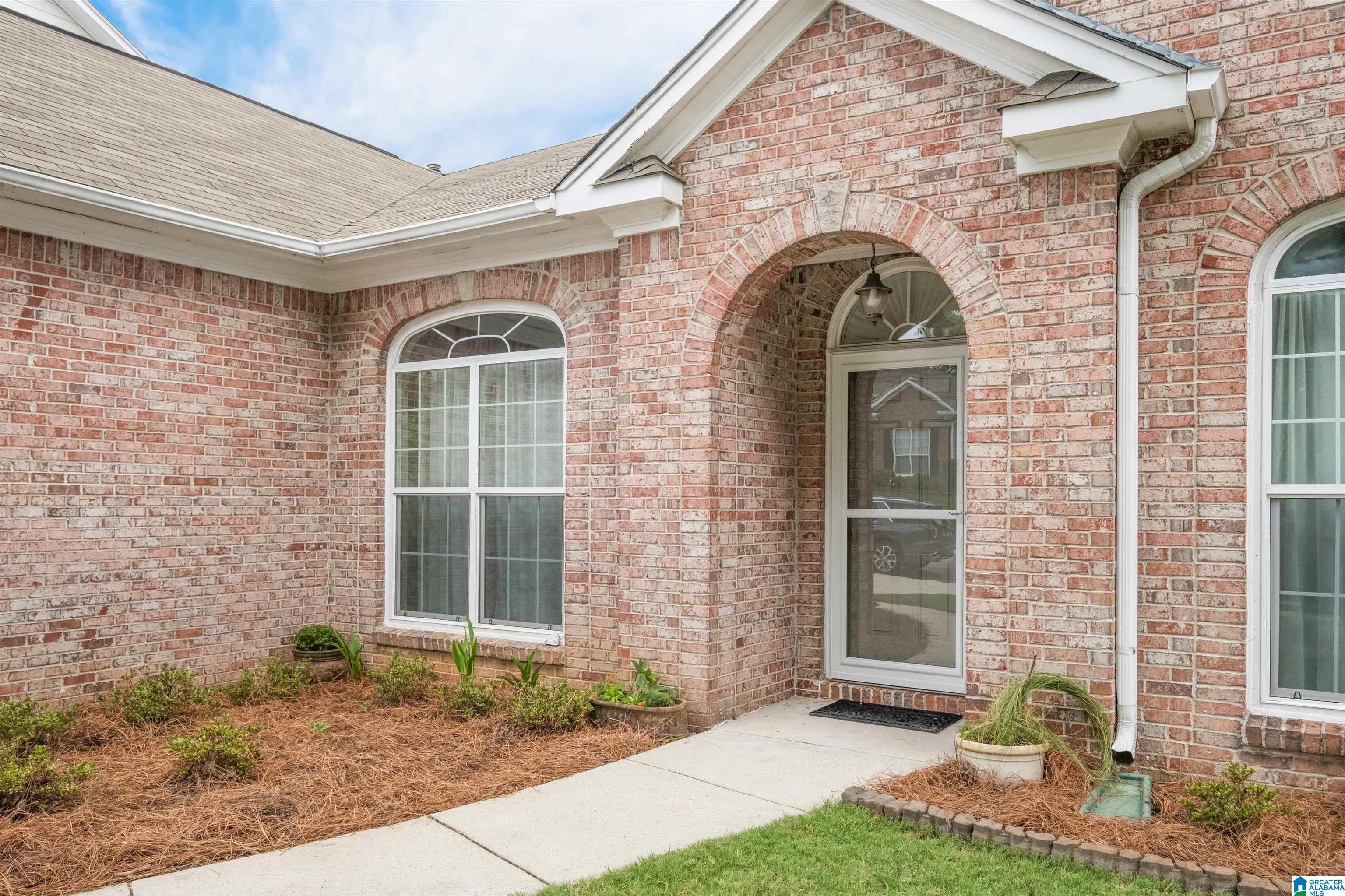 668 Clearview Road Birmingham, AL 35226 - Photo 4 of 37