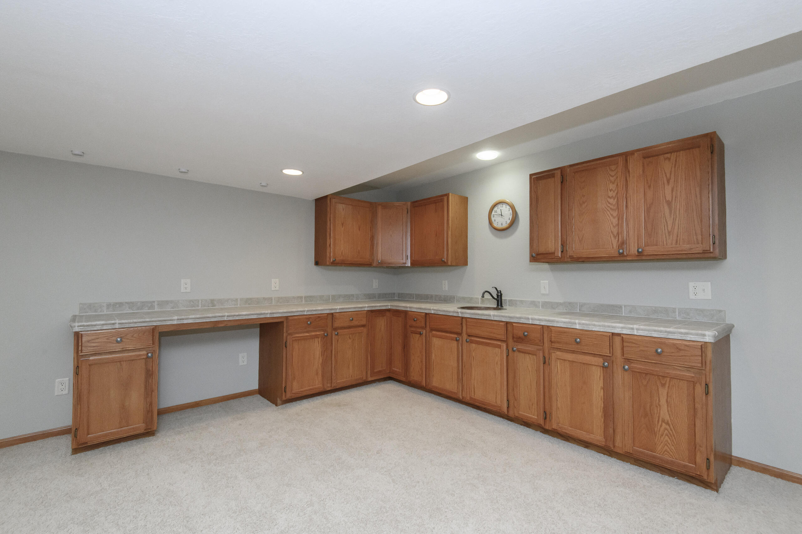 N5158 Union Hill Road Concord, WI 53066 - Photo 33 of 61 Lower level kitchen area