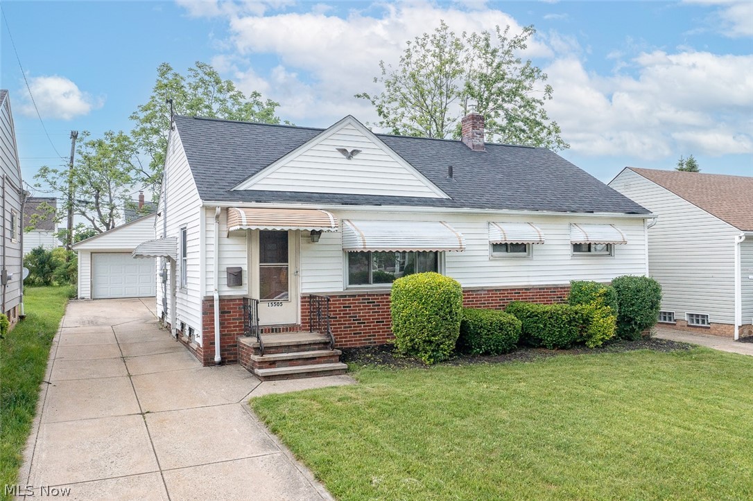 15505 Wingate Road Maple Heights, OH 44137 - Photo 2 of 28