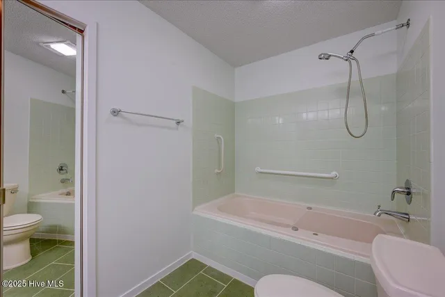 $215,000 | 7503 Windward Drive, New Bern, NC 28560