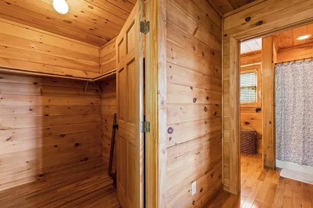 $599,000 | 100 Wintermute Drive, Mineral Bluff, GA 30559