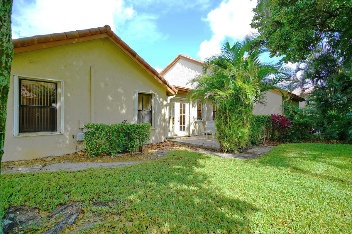 23365 Water Circle Boca Raton, FL 33486 - Photo 35 of 44 Exterior Back Area