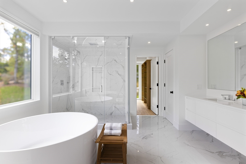 231 Westerly Road Weston, MA 02493 - Photo 11 of 12