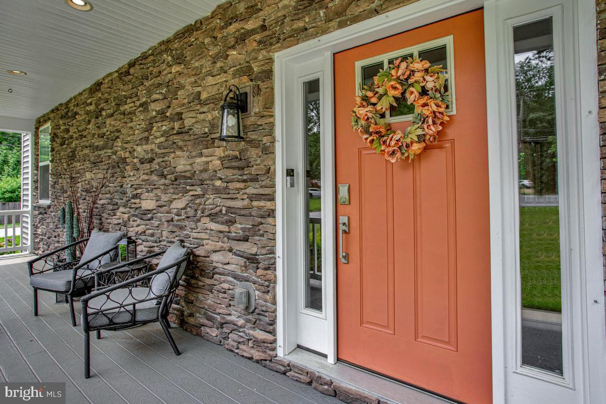 2978 Valley View Road Annapolis, MD 21401 - Photo 6 of 61 Relax on the Front Porch