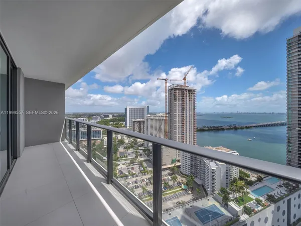 $3,300 | 501 Northeast 31st Street, Unit 2902, Miami, FL 33137