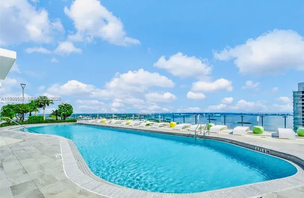 $3,300 | 501 Northeast 31st Street, Unit 2902, Miami, FL 33137