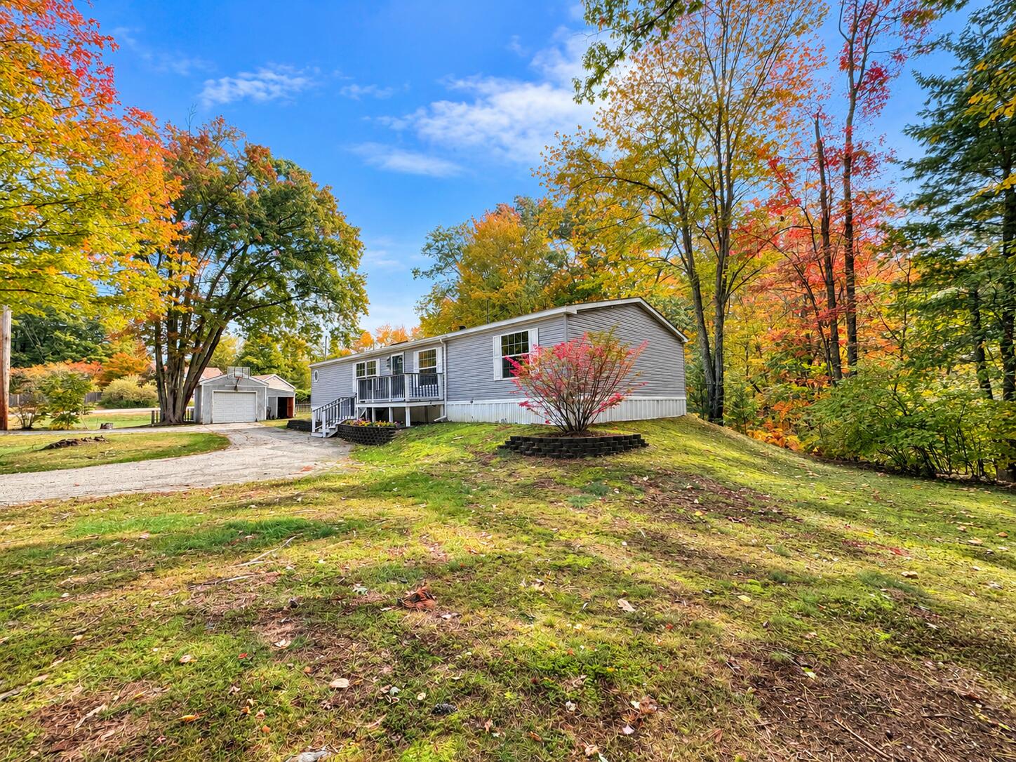 2126 State Road Eliot, ME 03903 - Photo 3 of 33 24