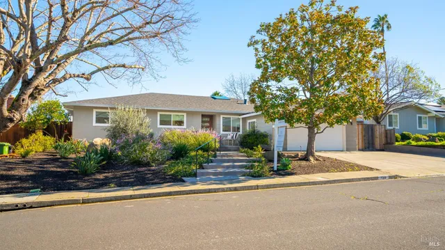 $1,549,000 | 739 Tamarack Drive, San Rafael, CA 94903