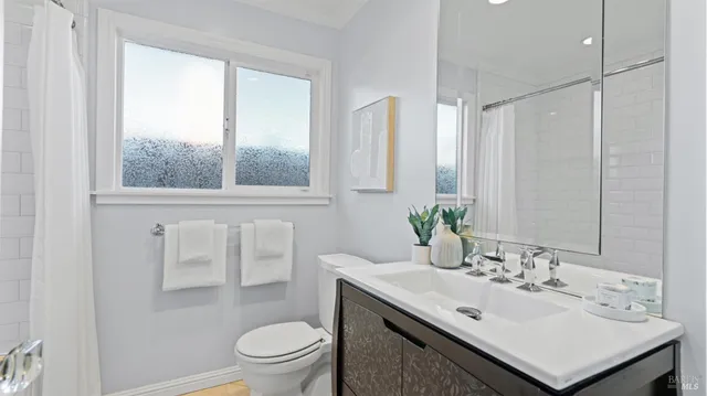 $1,549,000 | 739 Tamarack Drive, San Rafael, CA 94903