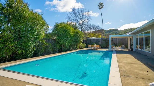 $1,549,000 | 739 Tamarack Drive, San Rafael, CA 94903