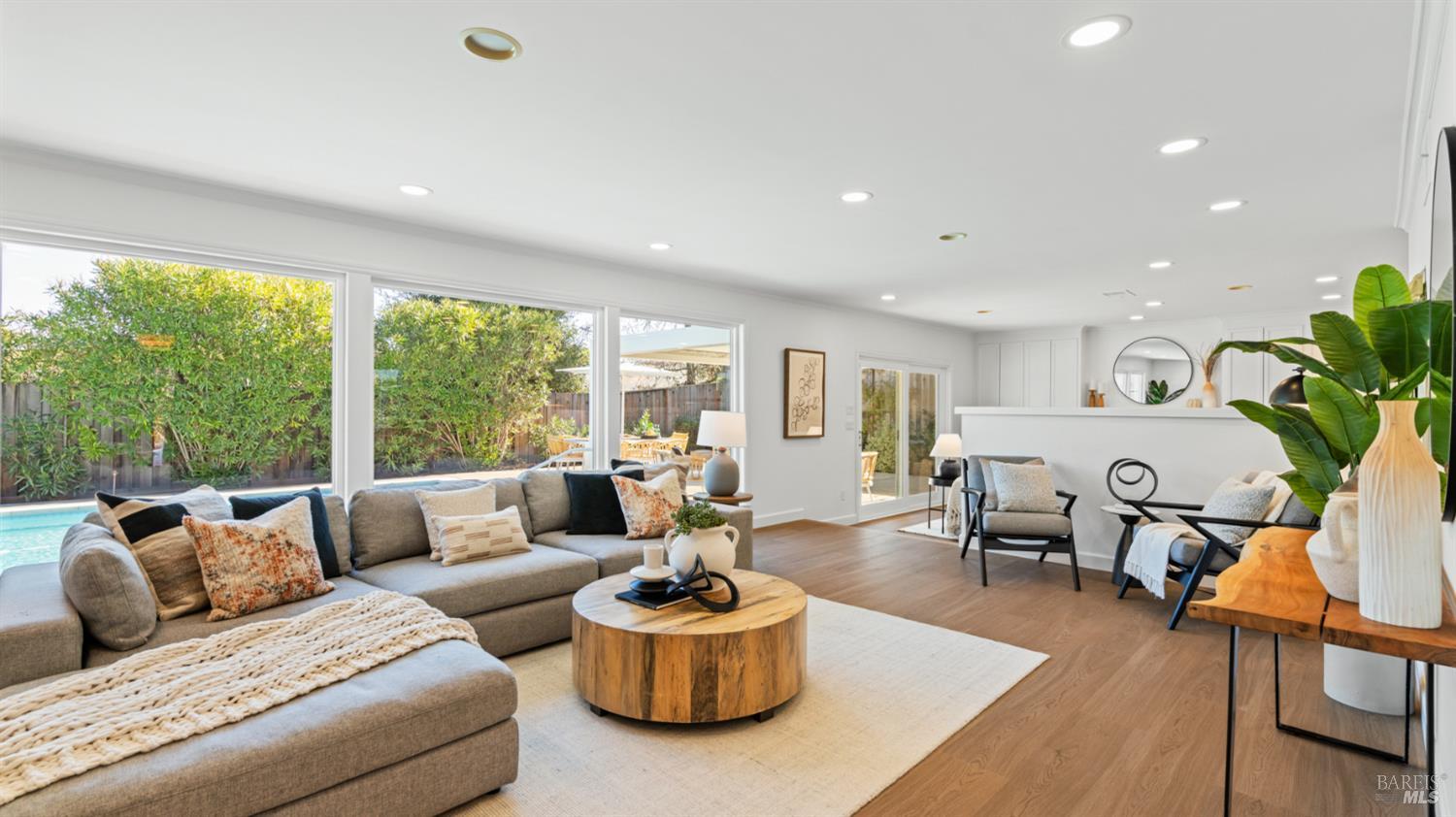 739 Tamarack Drive San Rafael, CA 94903 - Photo 7 of 47