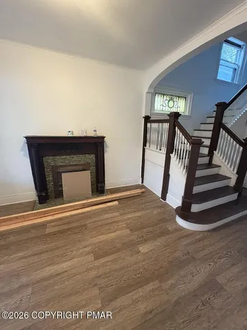 $2,400 | 415 South Main Avenue, Scranton, PA 18504