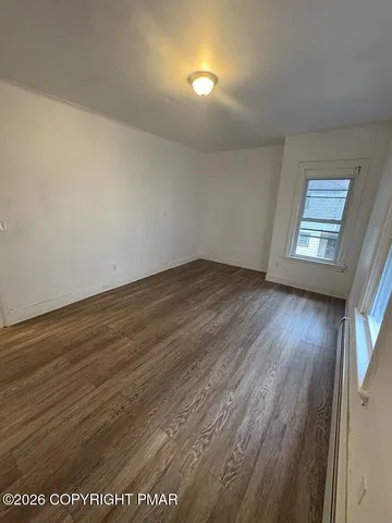 $2,400 | 415 South Main Avenue, Scranton, PA 18504