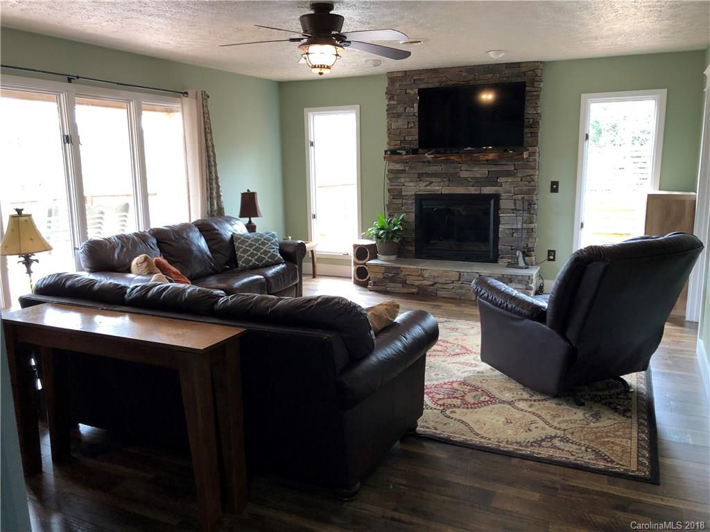 202 Laurel Ridge Road, Unit 3 Asheville, NC 28805 - Photo 17 of 28 Gallery Image 17