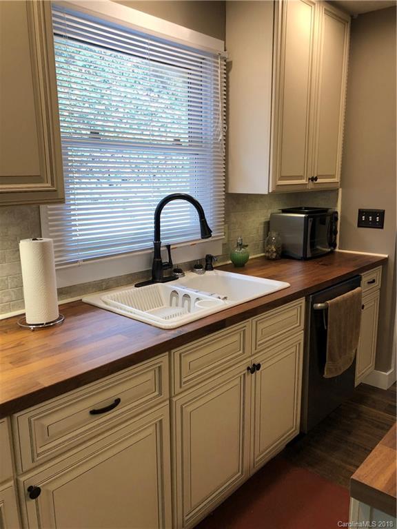 202 Laurel Ridge Road, Unit 3 Asheville, NC 28805 - Photo 10 of 28 Gallery Image 10