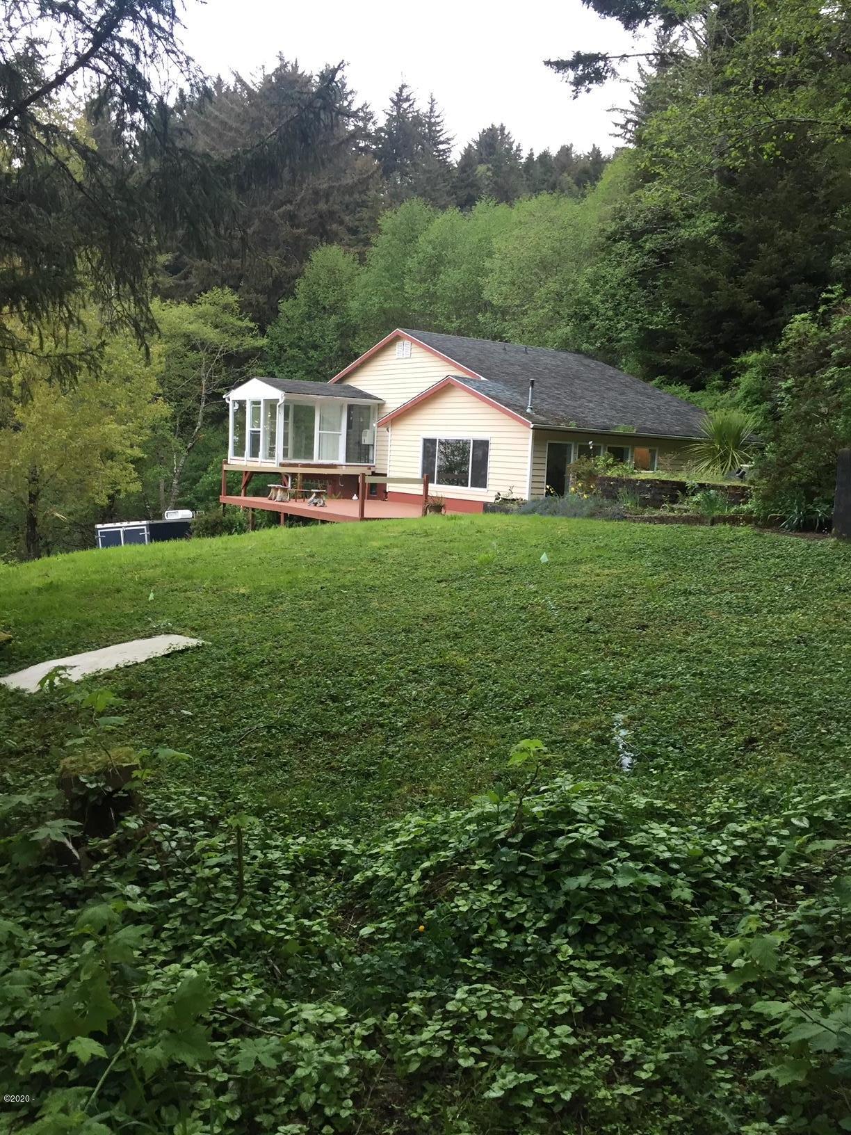 50 Windy Way Street Yachats, OR 97498 - Photo 1 of 2 IMG_2441