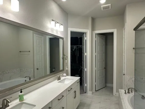 $589,000 | 8409 Soaring Sky Lane, Houston, TX 77063