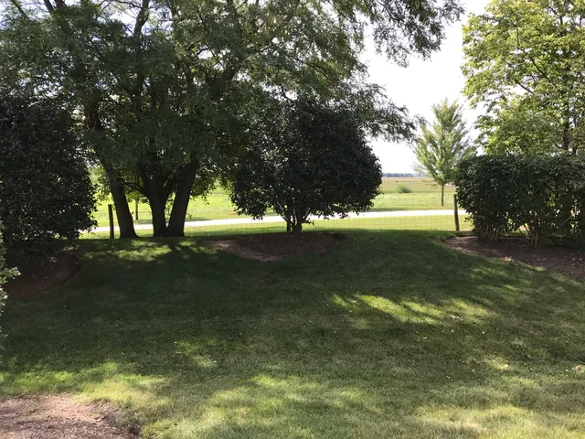 $3,200 | 538 Mallard Lane, Unit B, Sugar Grove, IL 60554