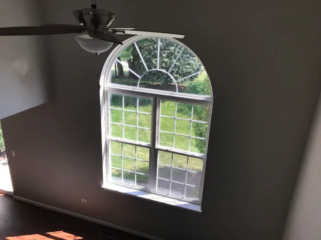 $3,200 | 538 Mallard Lane, Unit B, Sugar Grove, IL 60554