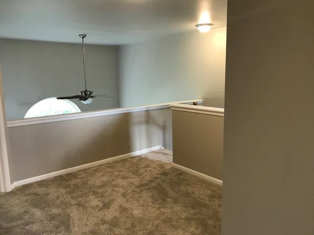 $3,200 | 538 Mallard Lane, Unit B, Sugar Grove, IL 60554