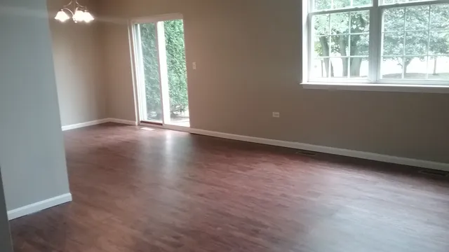 $3,200 | 538 Mallard Lane, Unit B, Sugar Grove, IL 60554