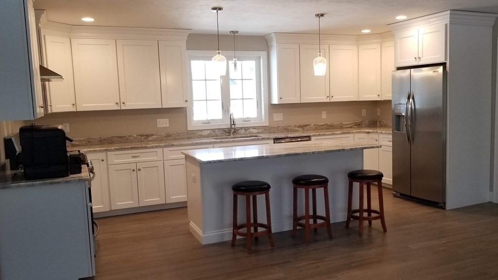 14 Kettle Hill Road Uxbridge, MA 01569 - Photo 4 of 15