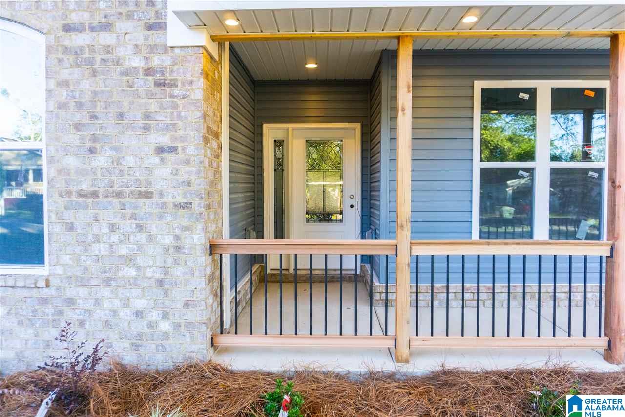 504 9th Street Clanton, AL 35045 - Photo 3 of 33