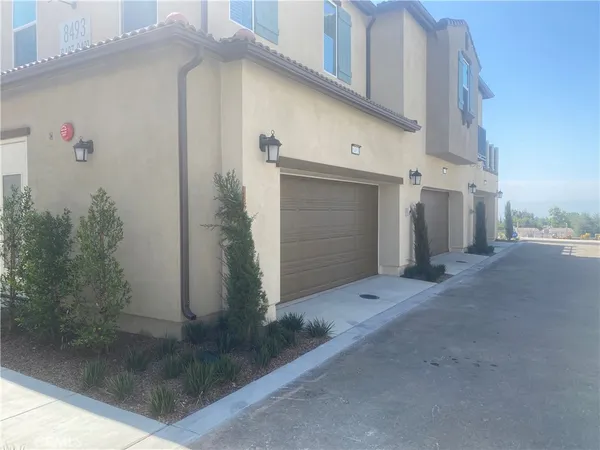 $3,850 | 8491 Gabrielino Court, Unit 69, Rancho Cucamonga, CA 91730