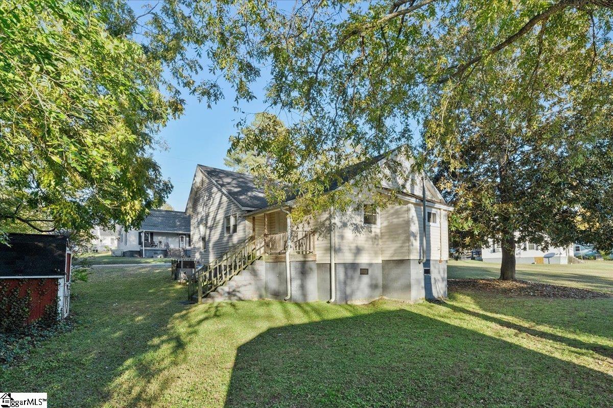 504 Blue Ridge Street Easley, SC 29640 - Photo 28 of 33