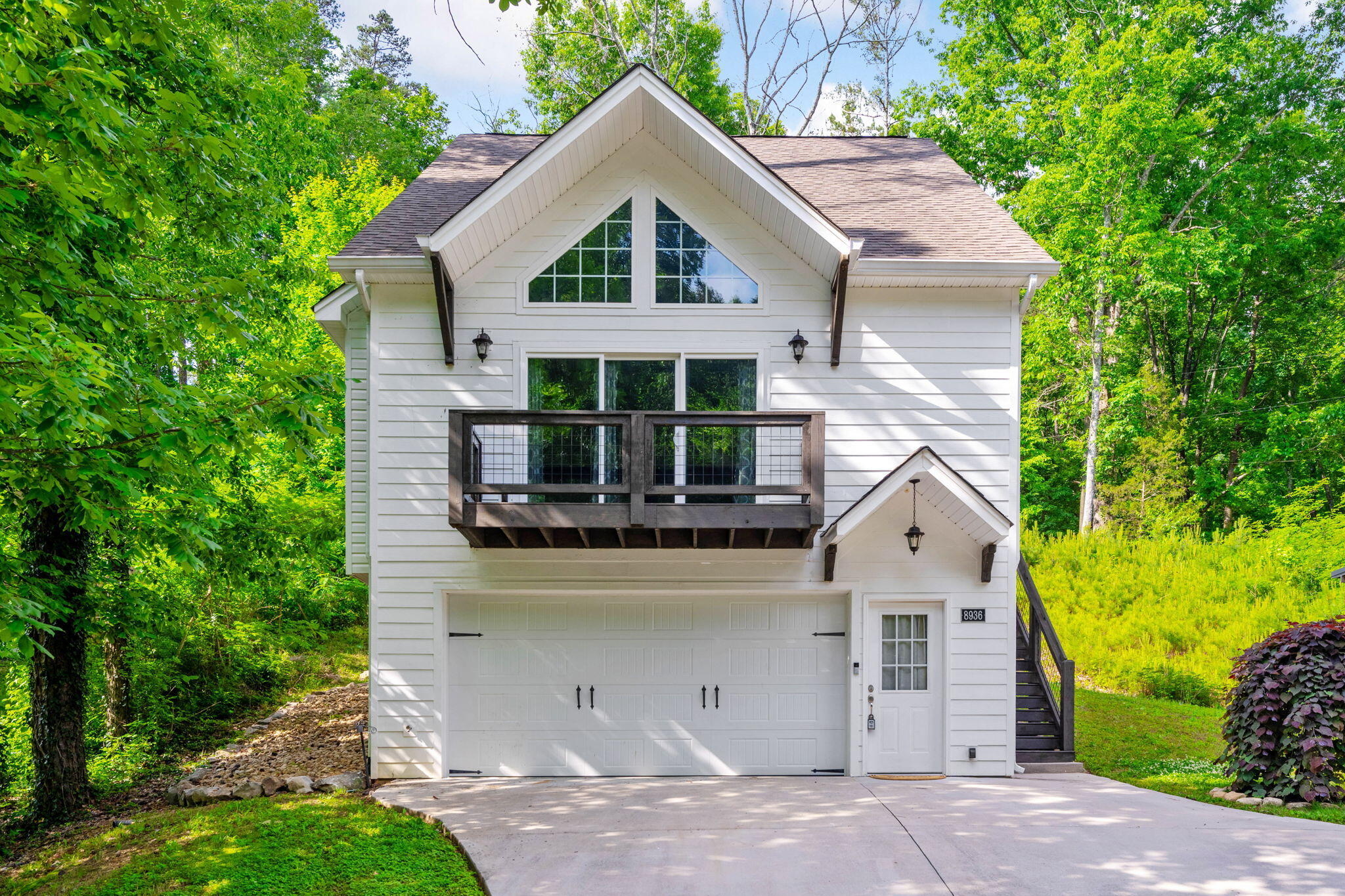 8936 Fuller Road Chattanooga, TN 37421 - Photo 4 of 34 1-web-or-mls-DSC_9960