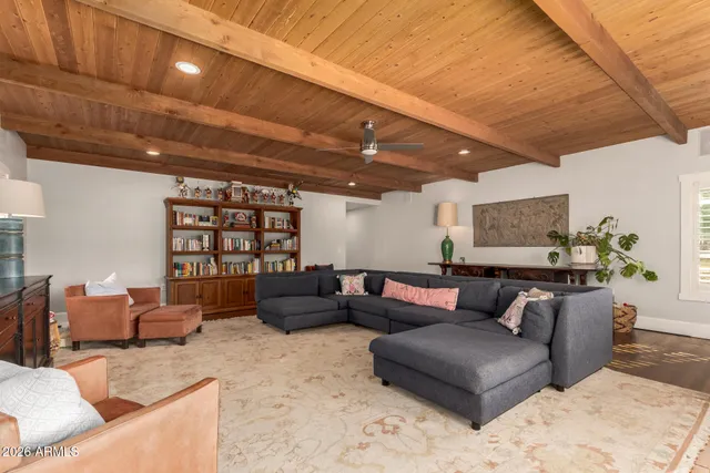 $1,800,000 | 2912 East Houston Avenue, Gilbert, AZ 85234