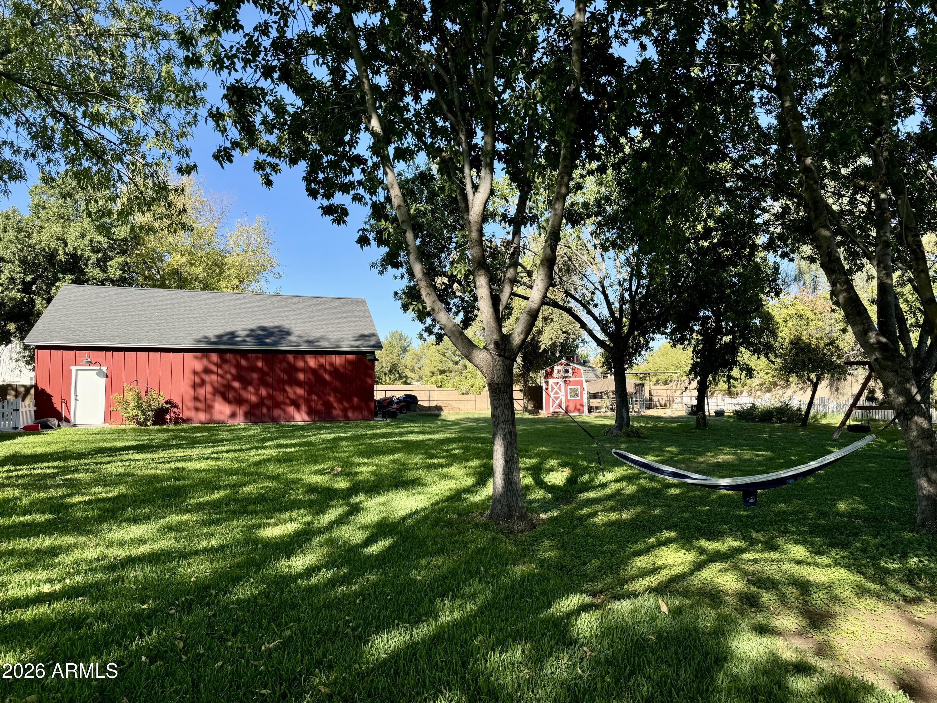 2912 East Houston Avenue Gilbert, AZ 85234 - Photo 51 of 52 summertime