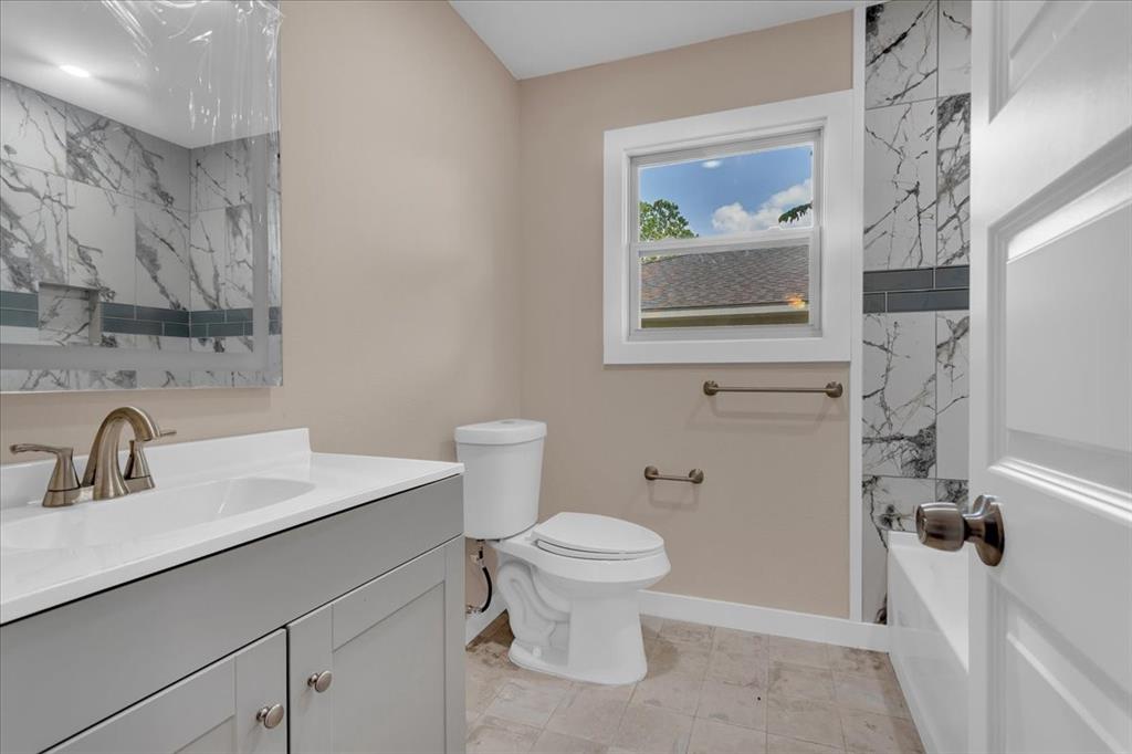 200 Victory Street Bonham, TX 75418 - Photo 14 of 25