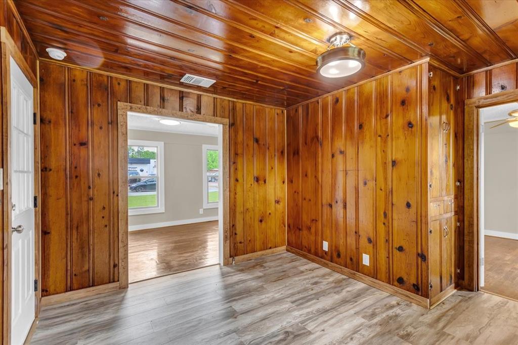 200 Victory Street Bonham, TX 75418 - Photo 9 of 25