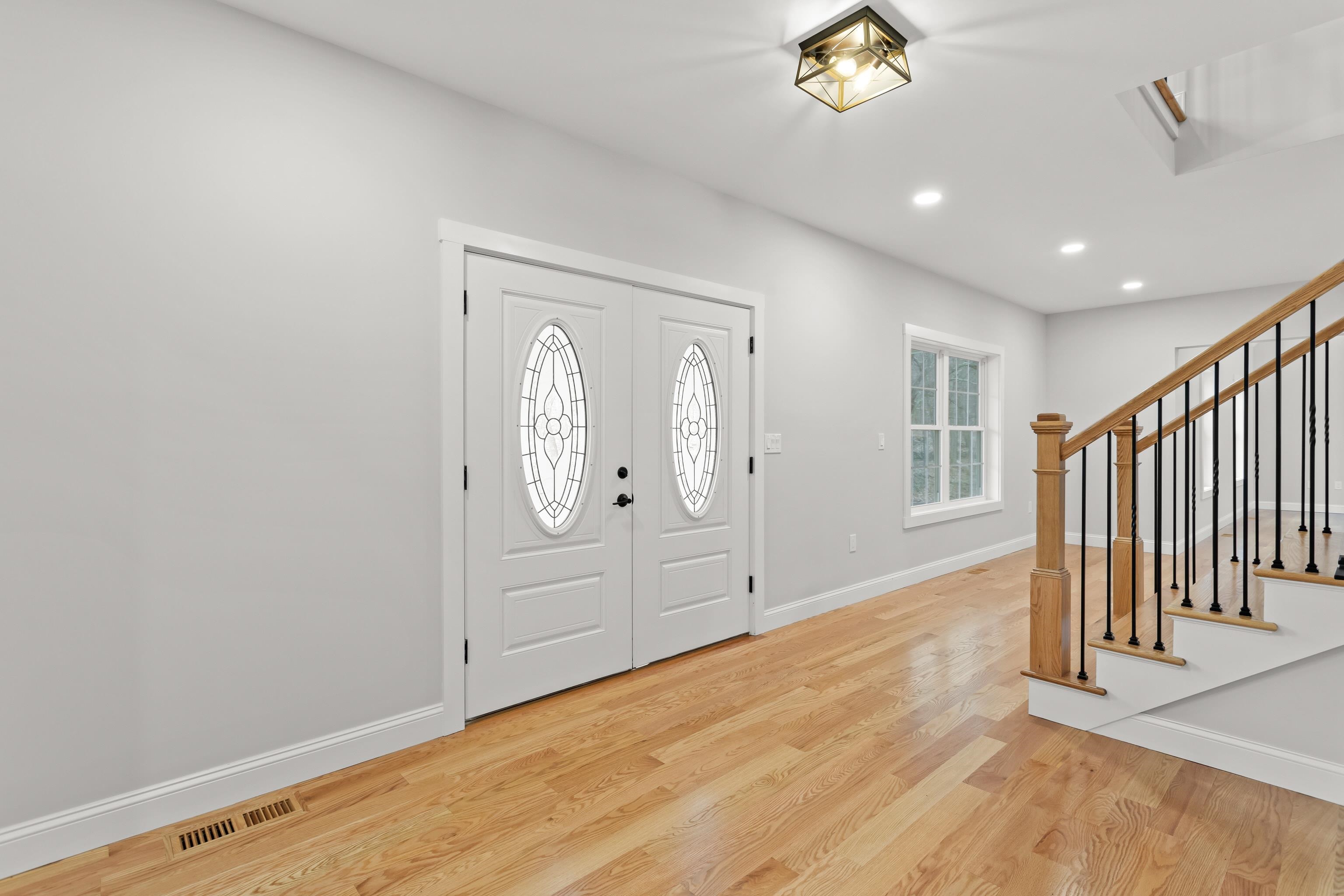 380 East Dunbarton Road Goffstown, NH 03045 - Photo 11 of 55