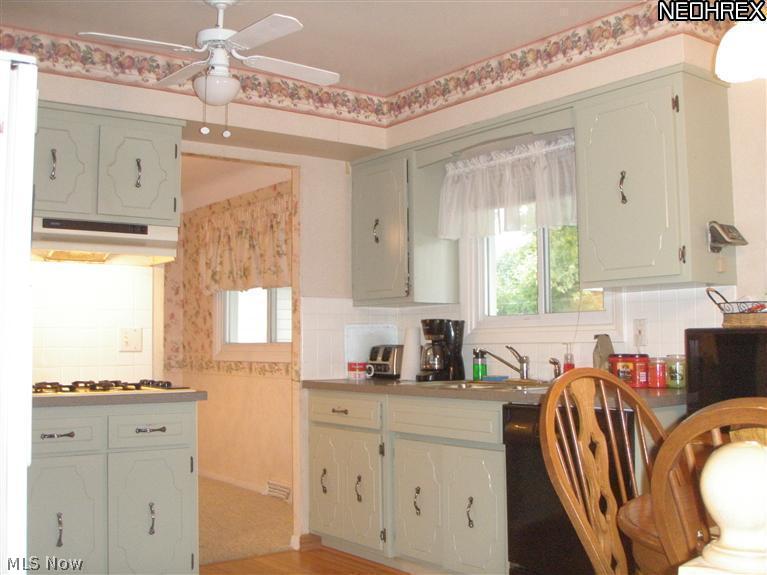 6571 Annandale Road Cleveland, OH 44124 - Photo 11 of 14 Gallery Image 11