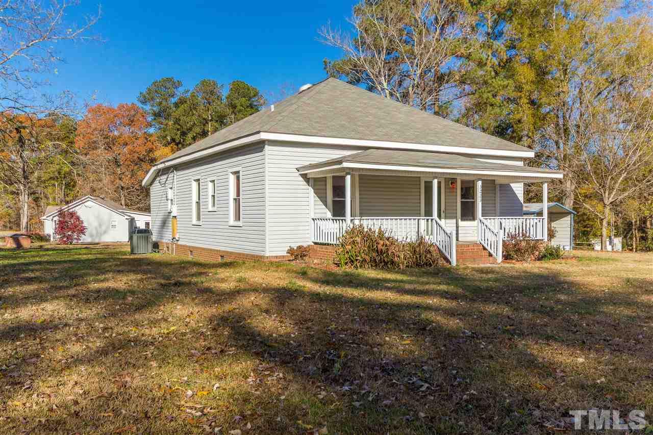 3223 Deep River Road Sanford, NC 27330 - Photo 3 of 25 Gallery Image 3