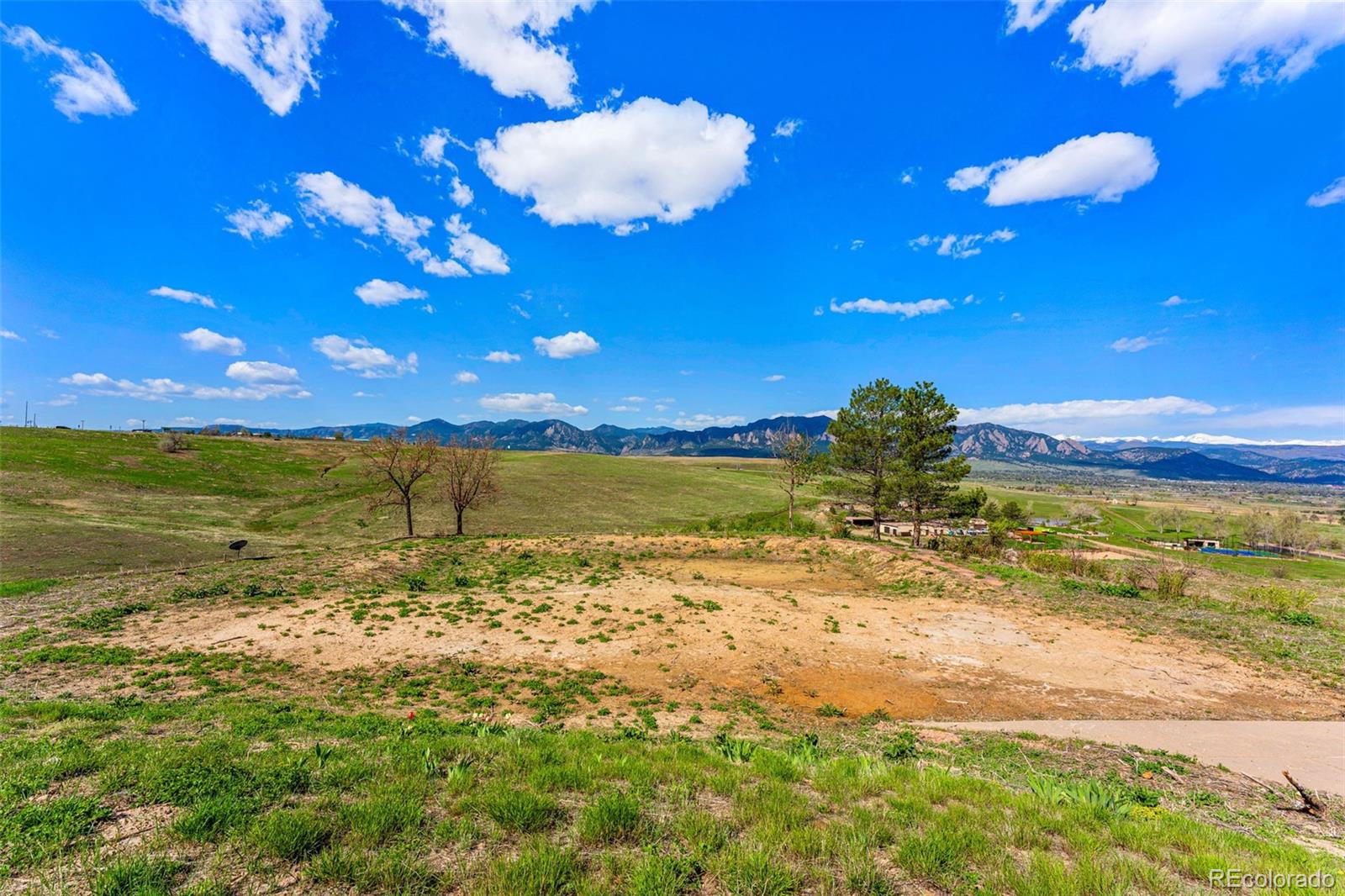 8 Benchmark Drive Boulder, CO 80303 - Photo 19 of 32 a view of an ocean beach