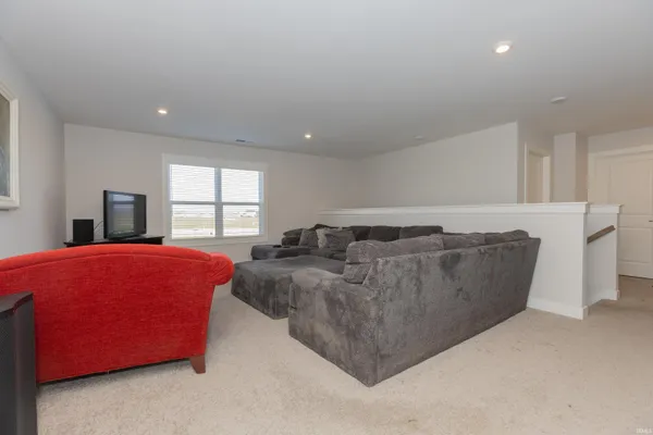 $432,000 | 3127 Dowgate Drive, Newburgh, IN 47630